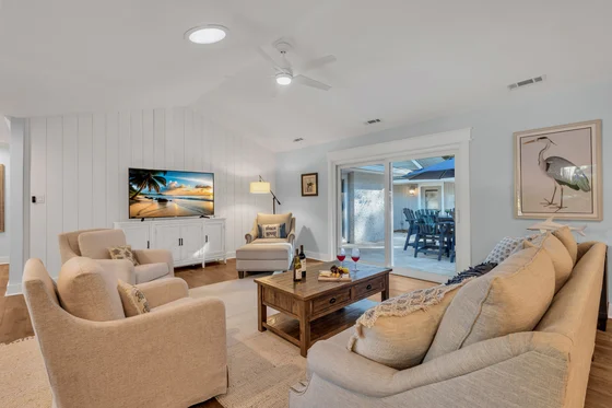 Living room - Image 3