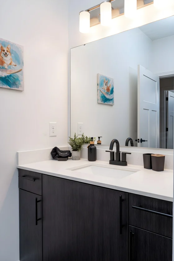 Bathroom 2 - Image 1