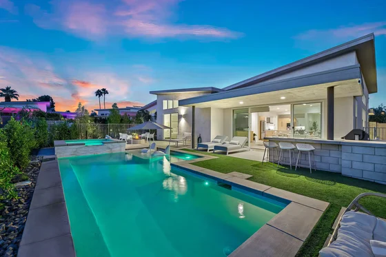 Cover photos - Image 1