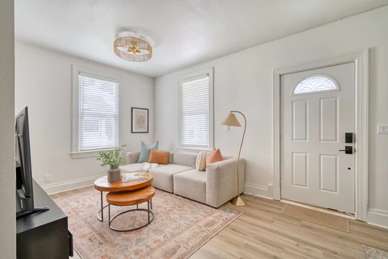 Cover photos - Image 2