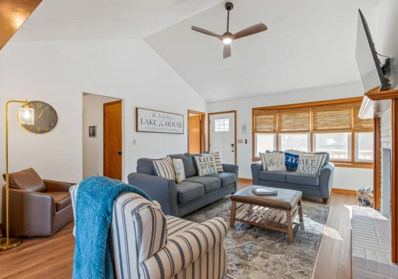 Living room - Image 4