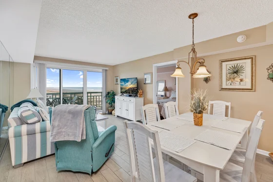 Cover photos - Image 3